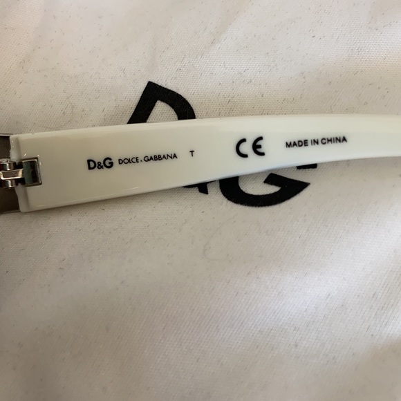 Dolce and Gabbana Sunglasses - Picture 6 of 13